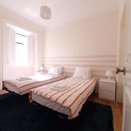 New! Cozy Apartment In The Center Lisboa Екстериор снимка